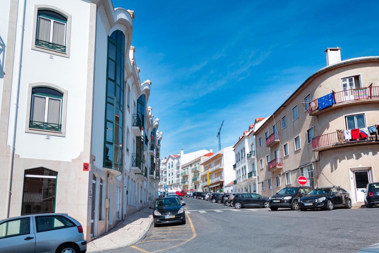 Apartamento Varandas Da Tia Guida Nazaré Exterior foto
